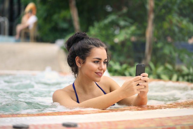 piscina jacuzzi da esterno